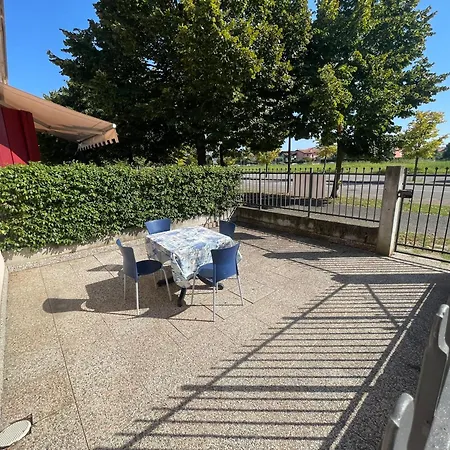 Dascia - Agenzia Cocal Apartmán